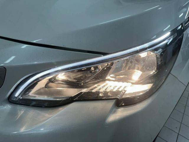 Peugeot 5008 image 5