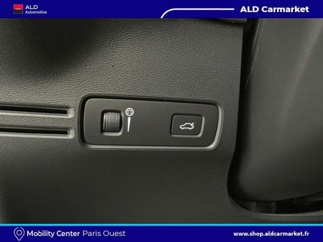 Volvo Xc40 image 2