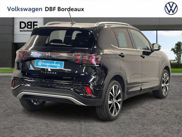 Volkswagen T-Cross image 2