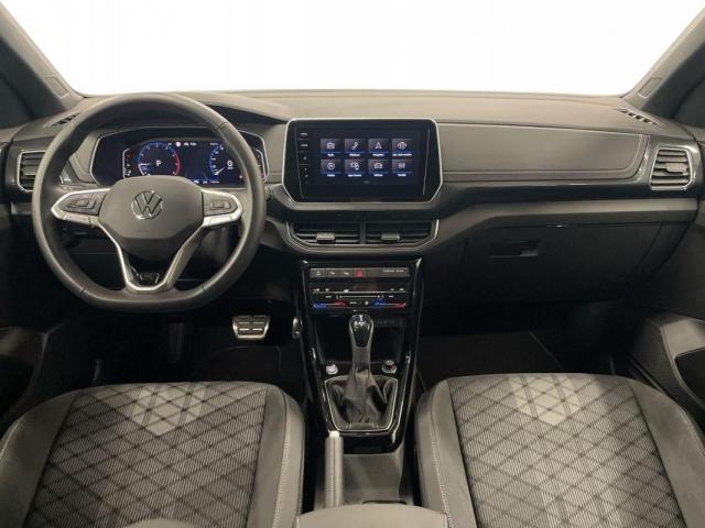 Volkswagen T-Cross image 8