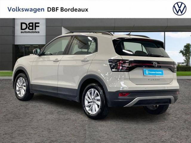 Volkswagen T-Cross image 9