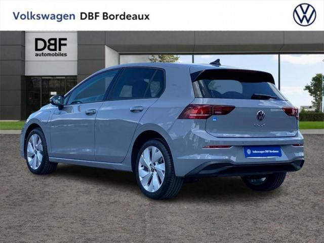 Volkswagen Golf image 8