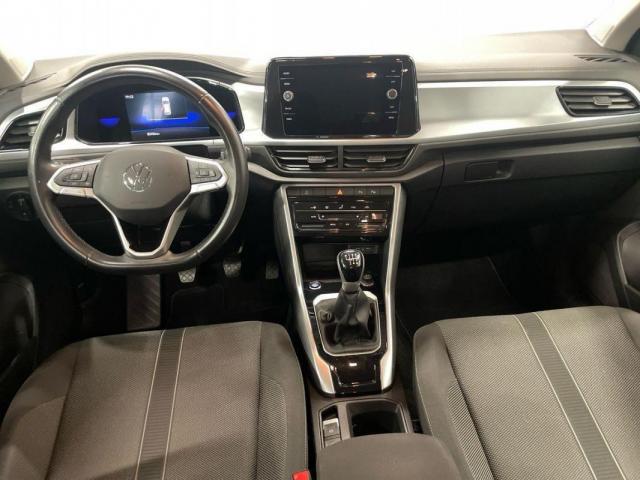 Volkswagen T-Roc image 3