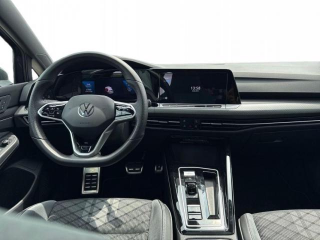 Volkswagen Golf image 1