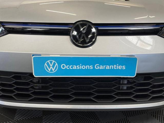 Volkswagen Golf image 8