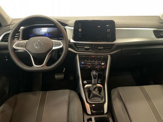 Volkswagen T-Roc image 6