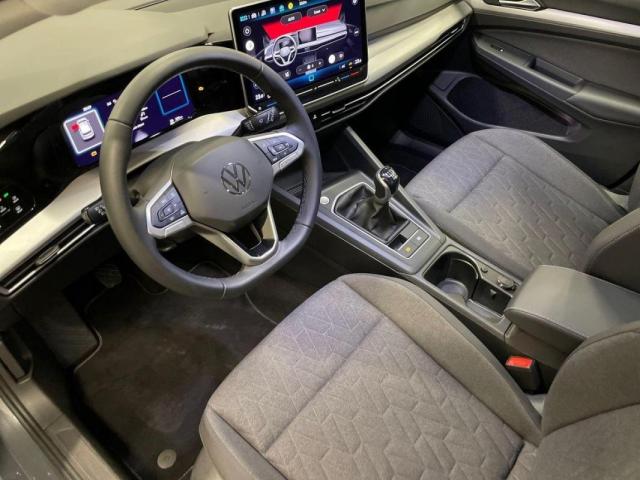 Volkswagen Golf image 4