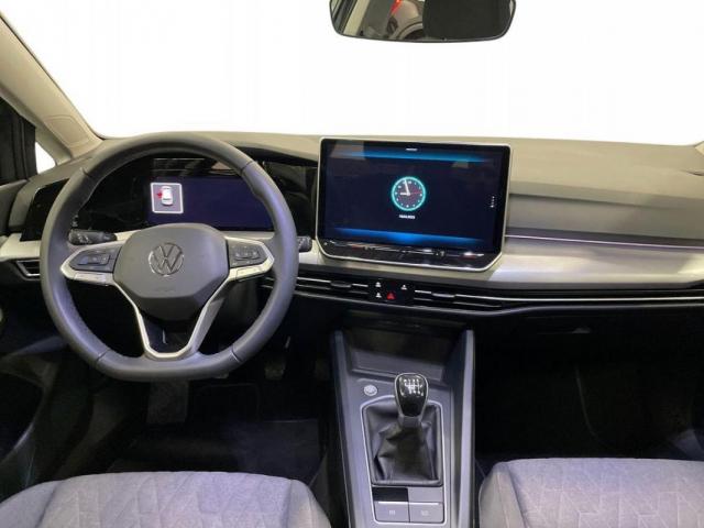 Volkswagen Golf image 8