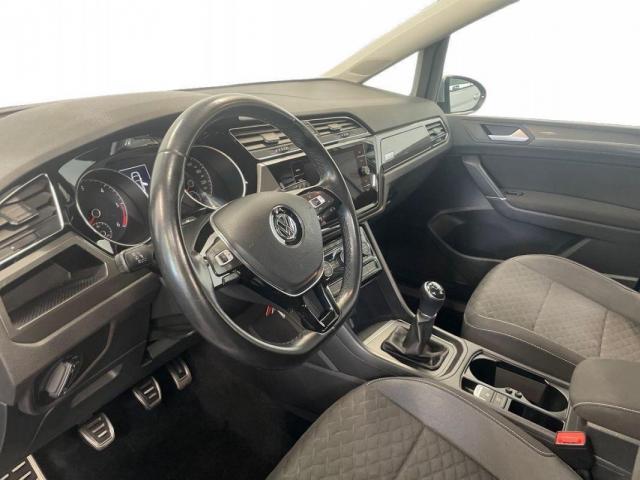 Volkswagen Touran image 8