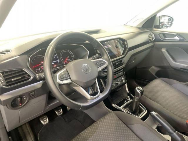 Volkswagen T-Cross image 3
