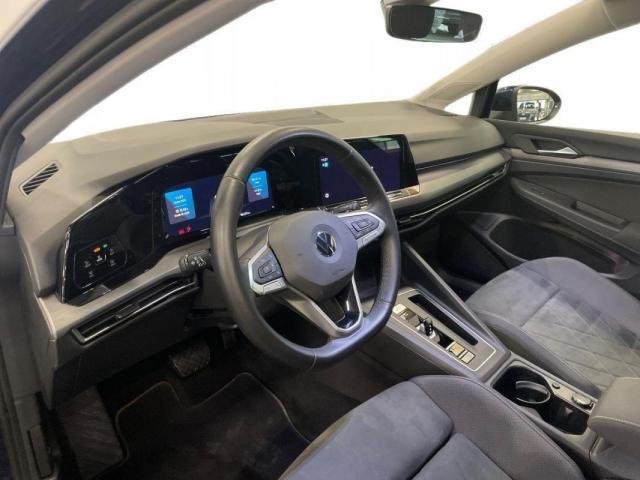 Volkswagen Golf image 1