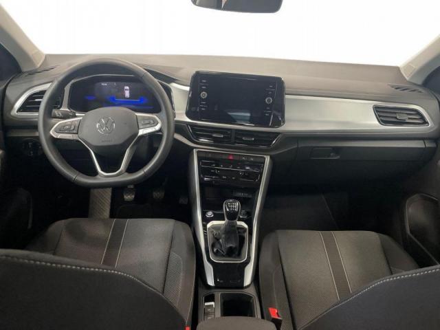 Volkswagen T-Roc image 1