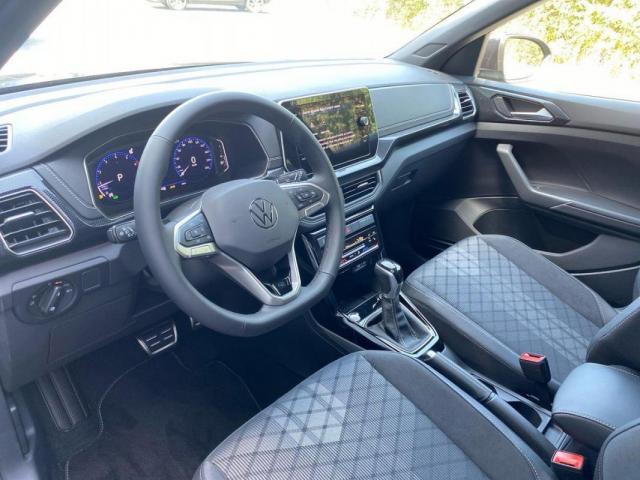 Volkswagen T-Cross image 1