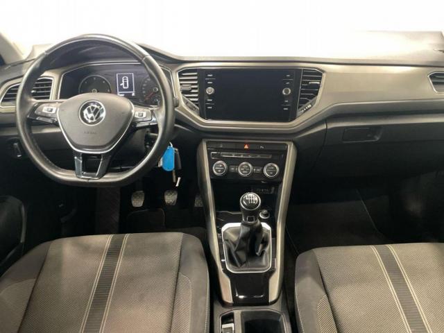Volkswagen T-Roc image 8