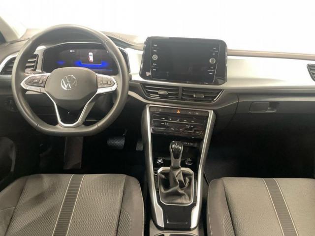 Volkswagen T-Roc image 5