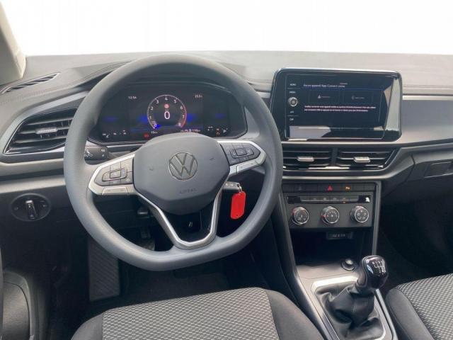 Volkswagen T-Roc image 4