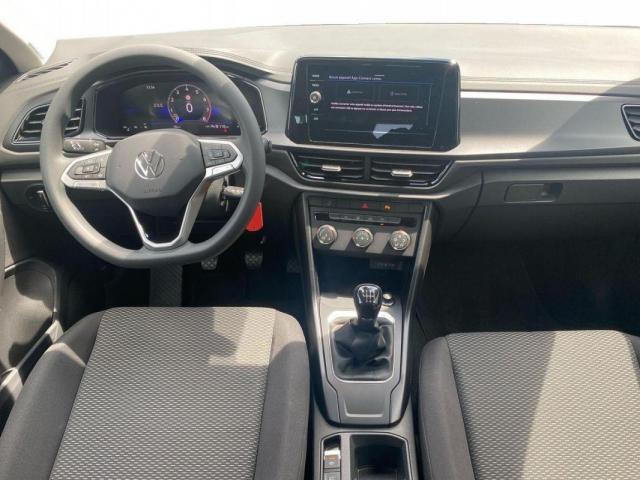 Volkswagen T-Roc image 2