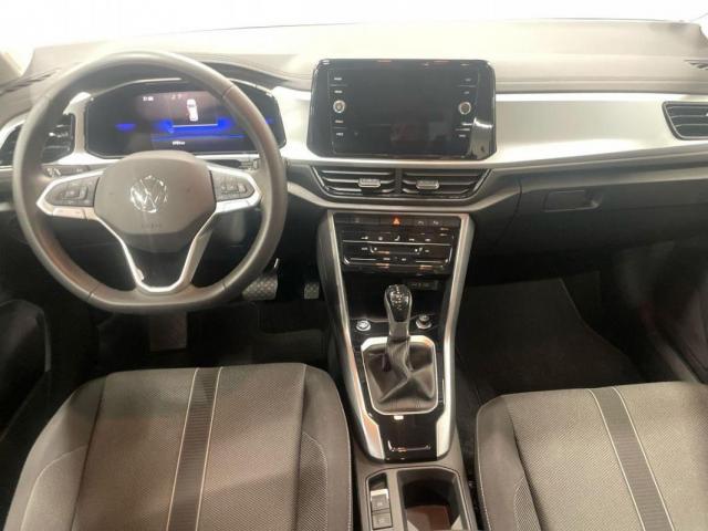 Volkswagen T-Roc image 4