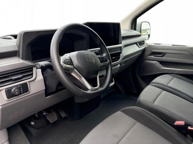 Volkswagen Transporter image 5