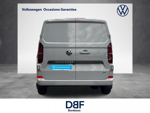 Volkswagen Transporter image 8