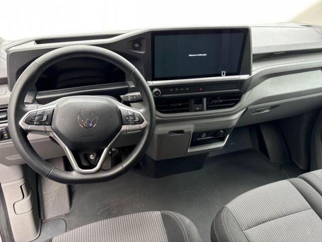 Volkswagen Transporter image 3
