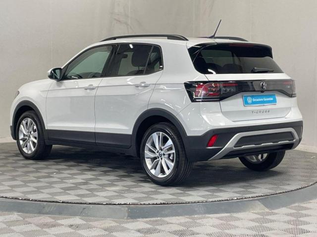 Volkswagen T-Cross image 8