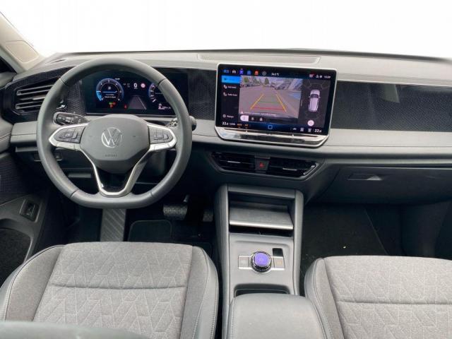 Volkswagen Tiguan image 2