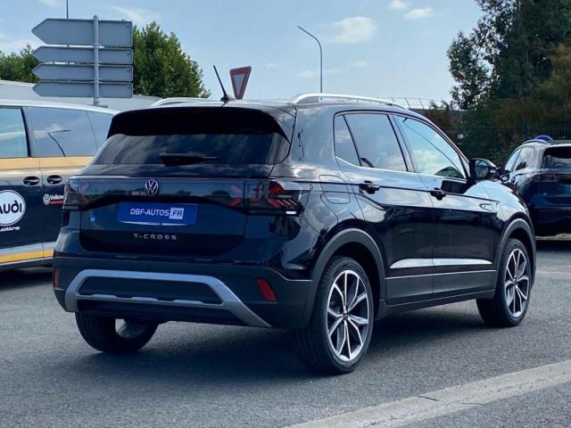 Volkswagen T-Cross image 1
