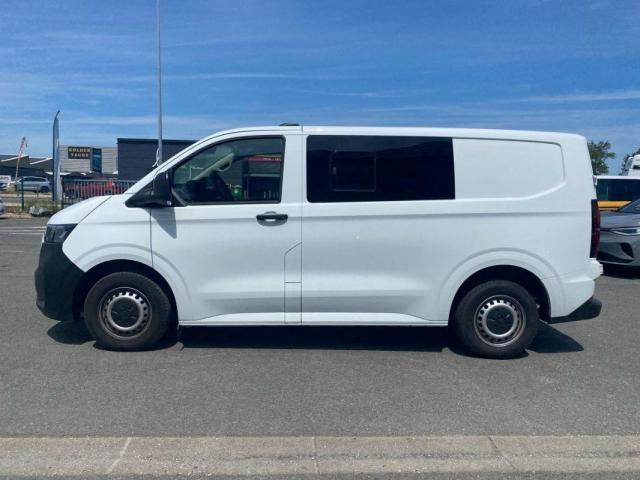 Volkswagen Transporter image 5