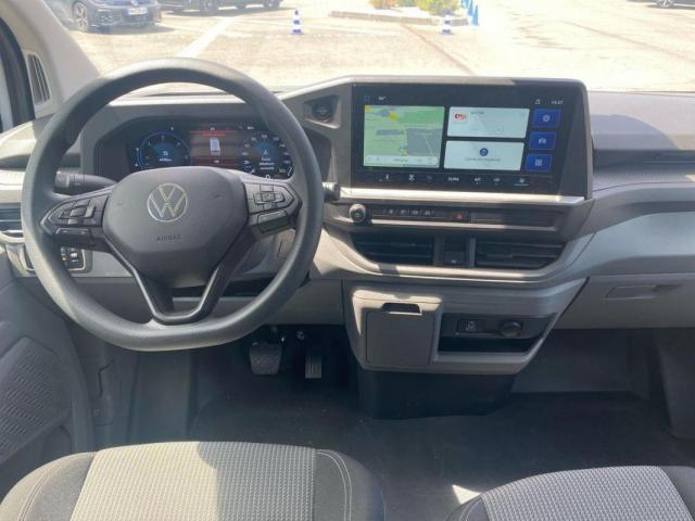 Volkswagen Transporter image 7