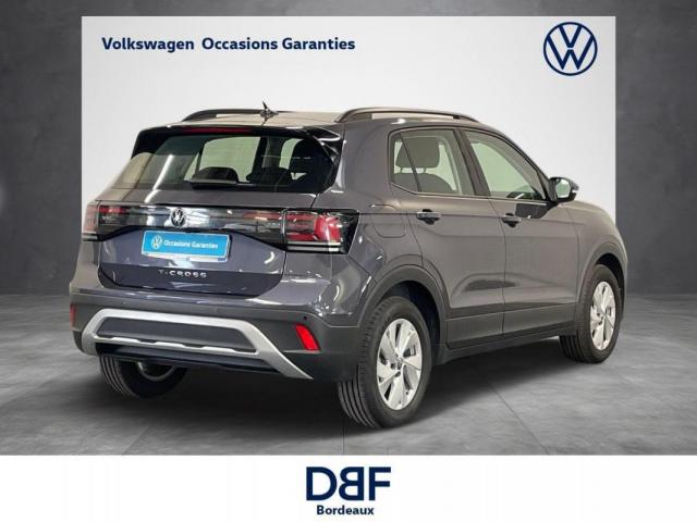 Volkswagen T-Cross image 2