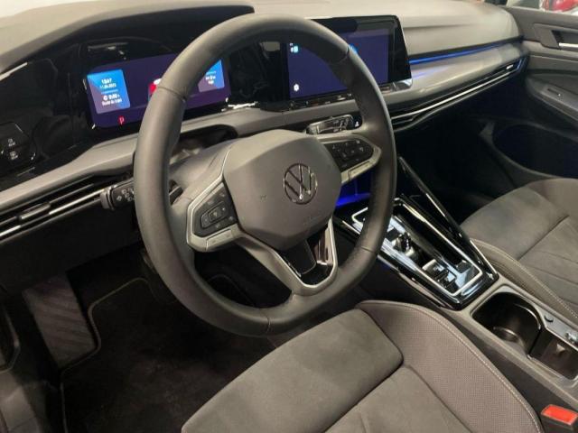 Volkswagen Golf image 5