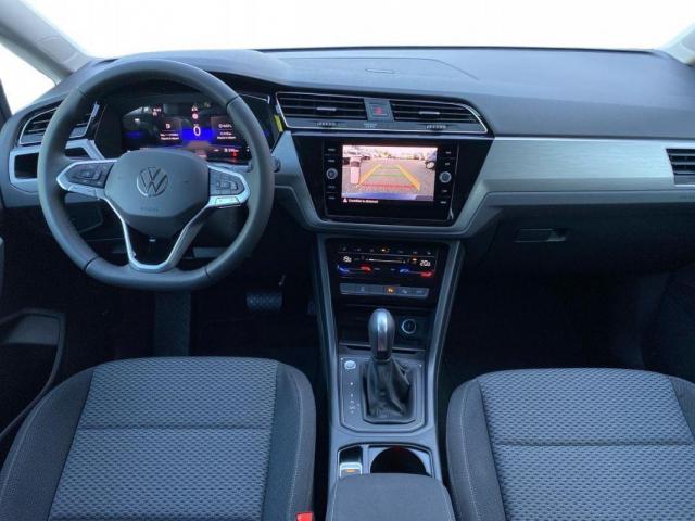 Volkswagen Touran image 5