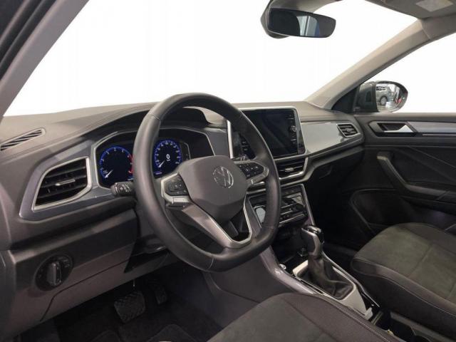 Volkswagen T-Roc image 9