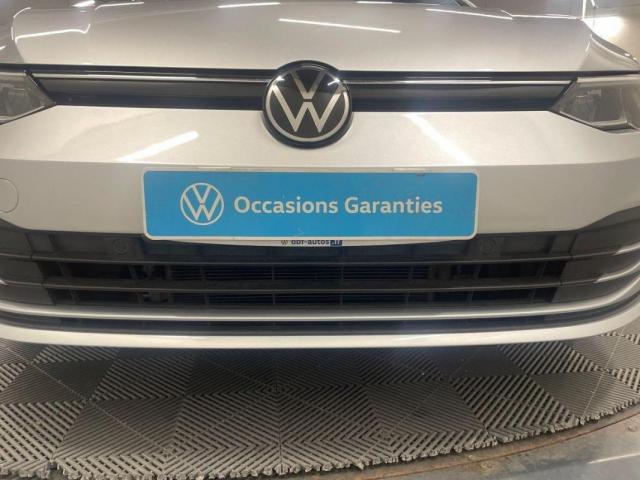 Volkswagen Golf image 9