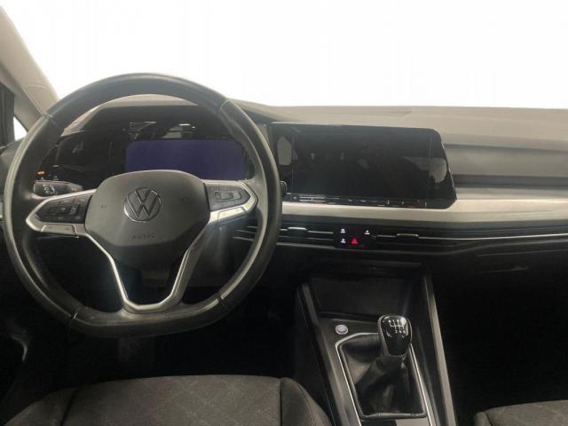 Volkswagen Golf image 7