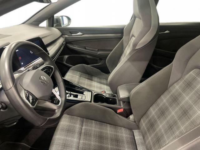 Volkswagen Golf image 4