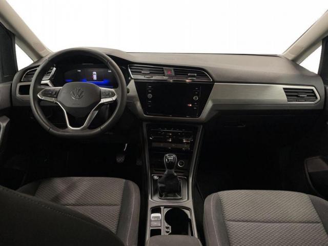 Volkswagen Touran image 4