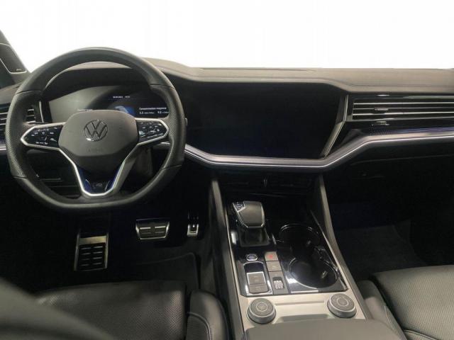 Volkswagen Touareg image 8