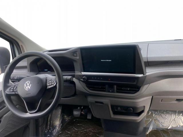 Volkswagen Transporter image 6