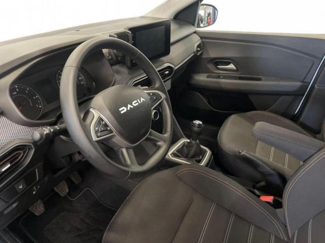 Dacia Sandero image 6