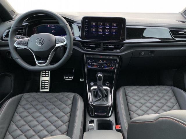 Volkswagen T-Roc image 8