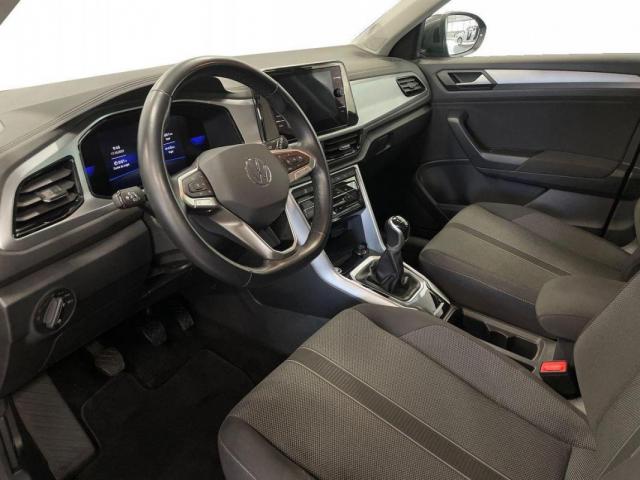Volkswagen T-Roc image 4