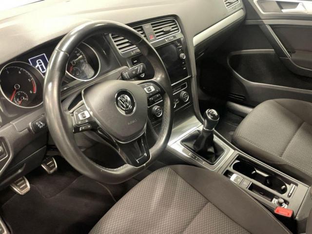 Volkswagen Golf image 4