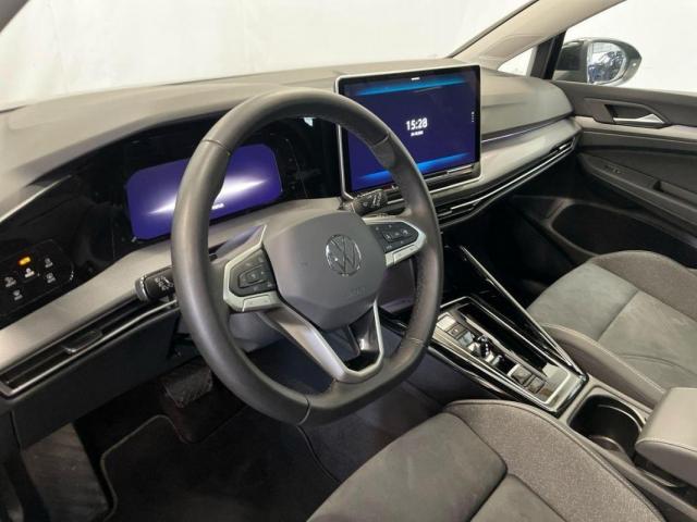 Volkswagen Golf Sw image 4