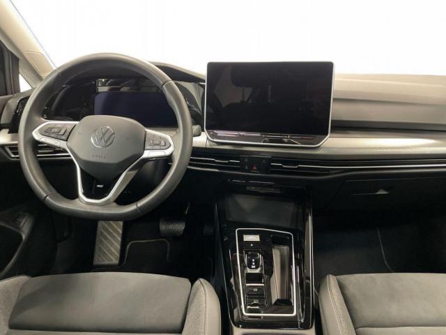 Volkswagen Golf Sw image 8