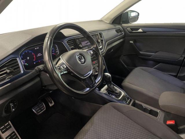 Volkswagen T-Roc image 8
