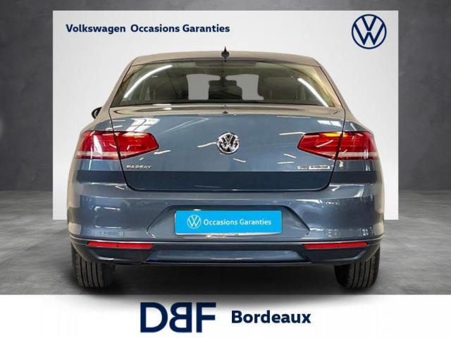 Volkswagen Passat image 6