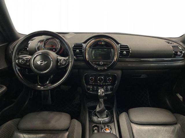 Mini Clubman image 9