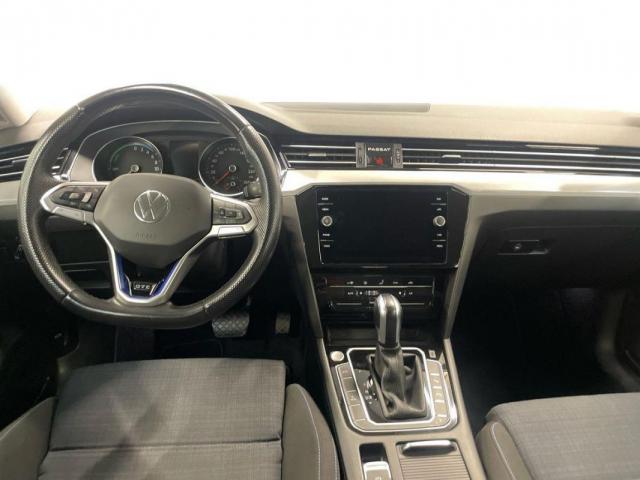 Volkswagen Passat Sw image 3